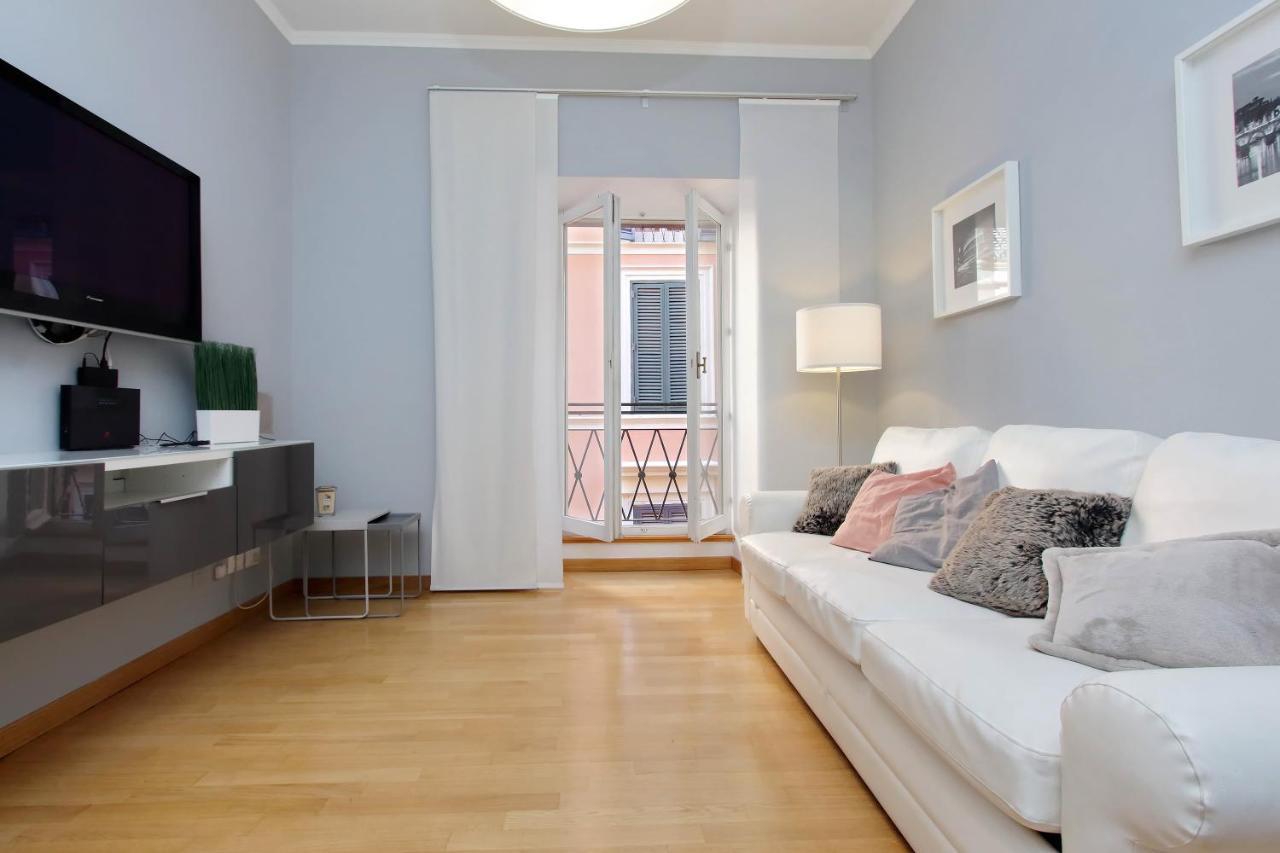 Frezza Apartment Рим Екстериор снимка